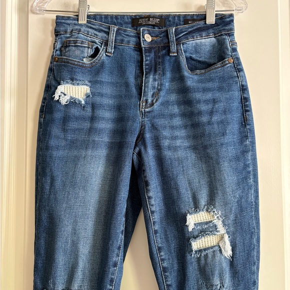 Judy Blue Boyfriend Fit Distressed Jeans - Picture 3 of 7